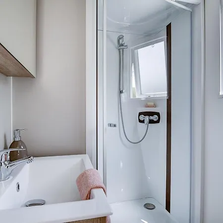 Camping Savannah 4p 2bdrms