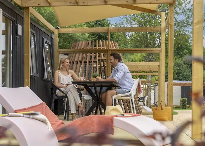 אתר קמפינג Savannah 4p 2bdrms גרופונט